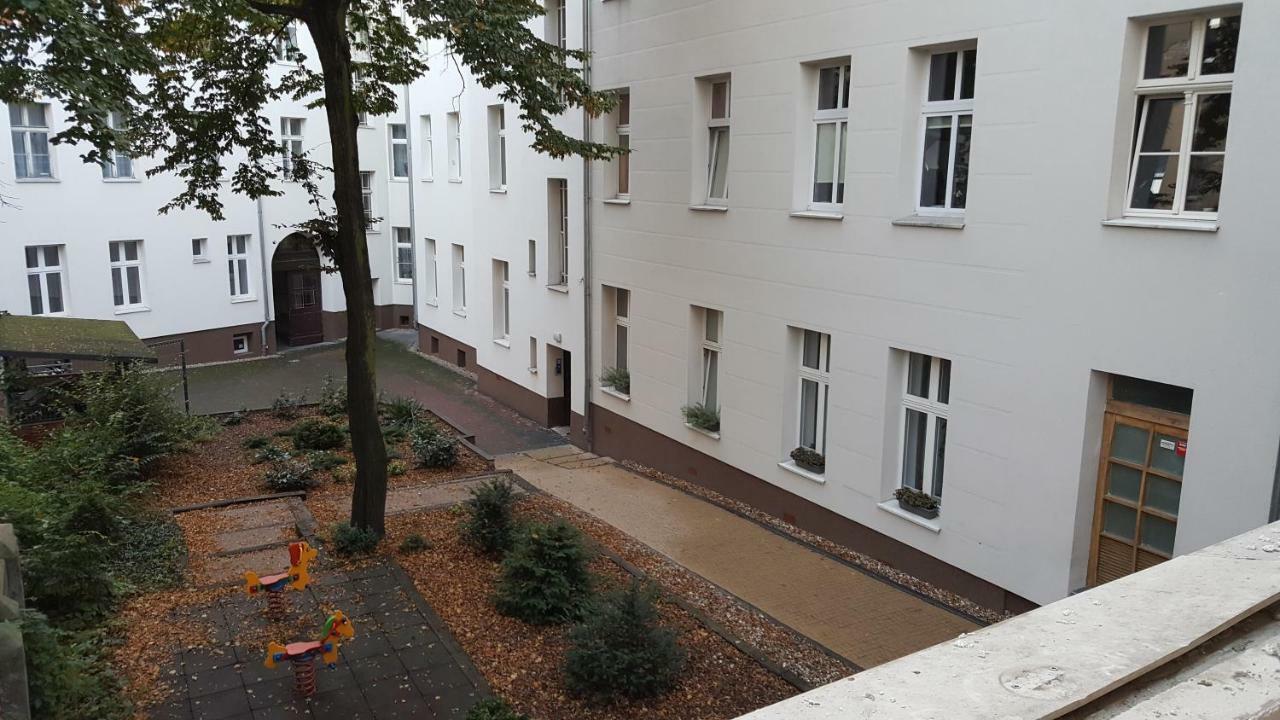 פוזנן Apartament W Starej Kamienicy מראה חיצוני תמונה